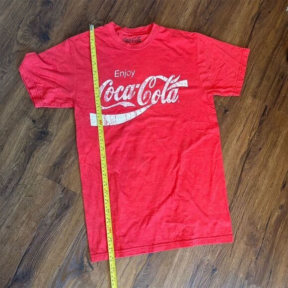 Men's Coca-Cola Enjoy Logo Red Graphic T-Shirt Size S Short Sleeve - Picture 6 of 6